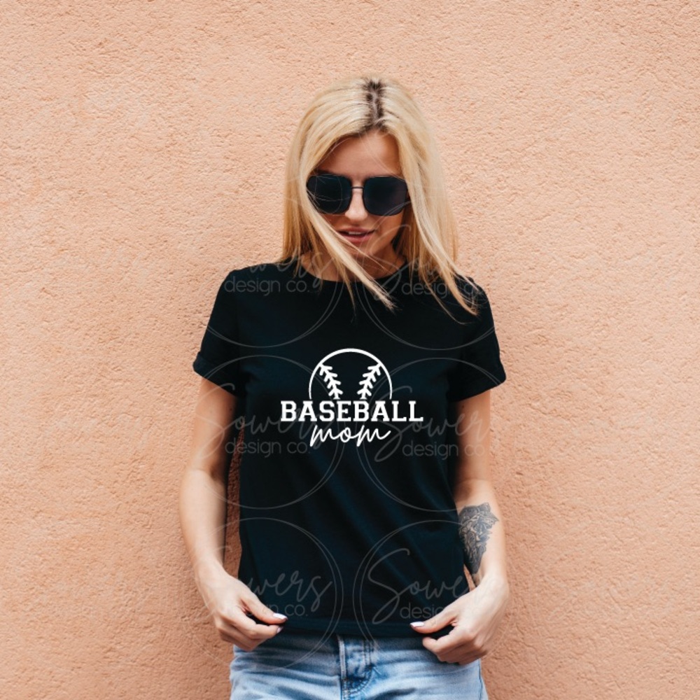 Black "Baseball Mom" Short Sleeve Tee